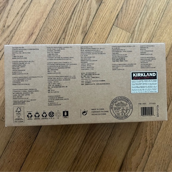 Kirkland Signature Logo Slide Sandal - MEN size 8 - Picture 8 of 8